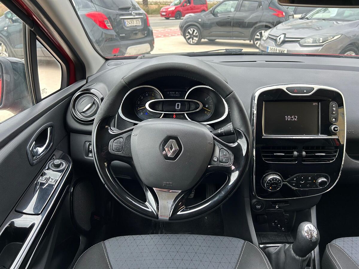 RENAULT CLIO DYNAMIQUE ESTATE 1.5 DCI SPANISH LHD IN SPAIN 70000 MILES 2014